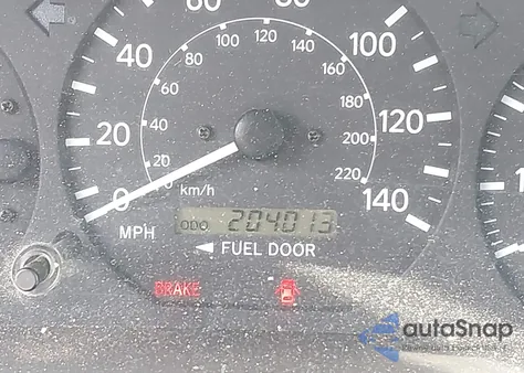 2000 Toyota Camry Le from USA, damaged, VIN 4T1BG22K1YU756645